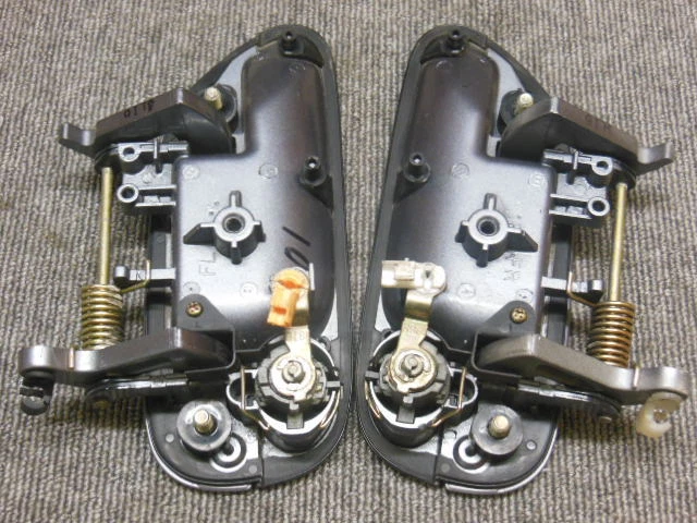 Mazda Eunos Roadster 1998 2005 NB MX5 RHD juego de manijas de puerta exterior de 2 puertas JDM OEM Foto 3 de 4