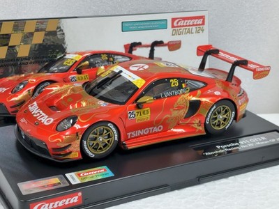 Carrera Digital 124 23998 Porsche 911 RSR Absolute Racing #25 1:24 Slot w/lights