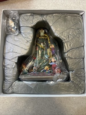 1997 Trimming Santa's Tree Studio Edition Hallmark Keepsake Ornament. NOB