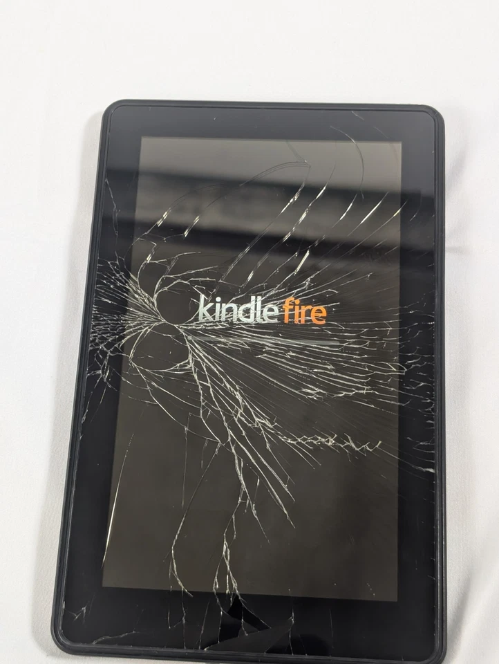 Black Amazon Kindle Fire (1st Generation) D01400 7" 8GIG WIFI -PARTS ONLY -AS IS - Image 2 of 4