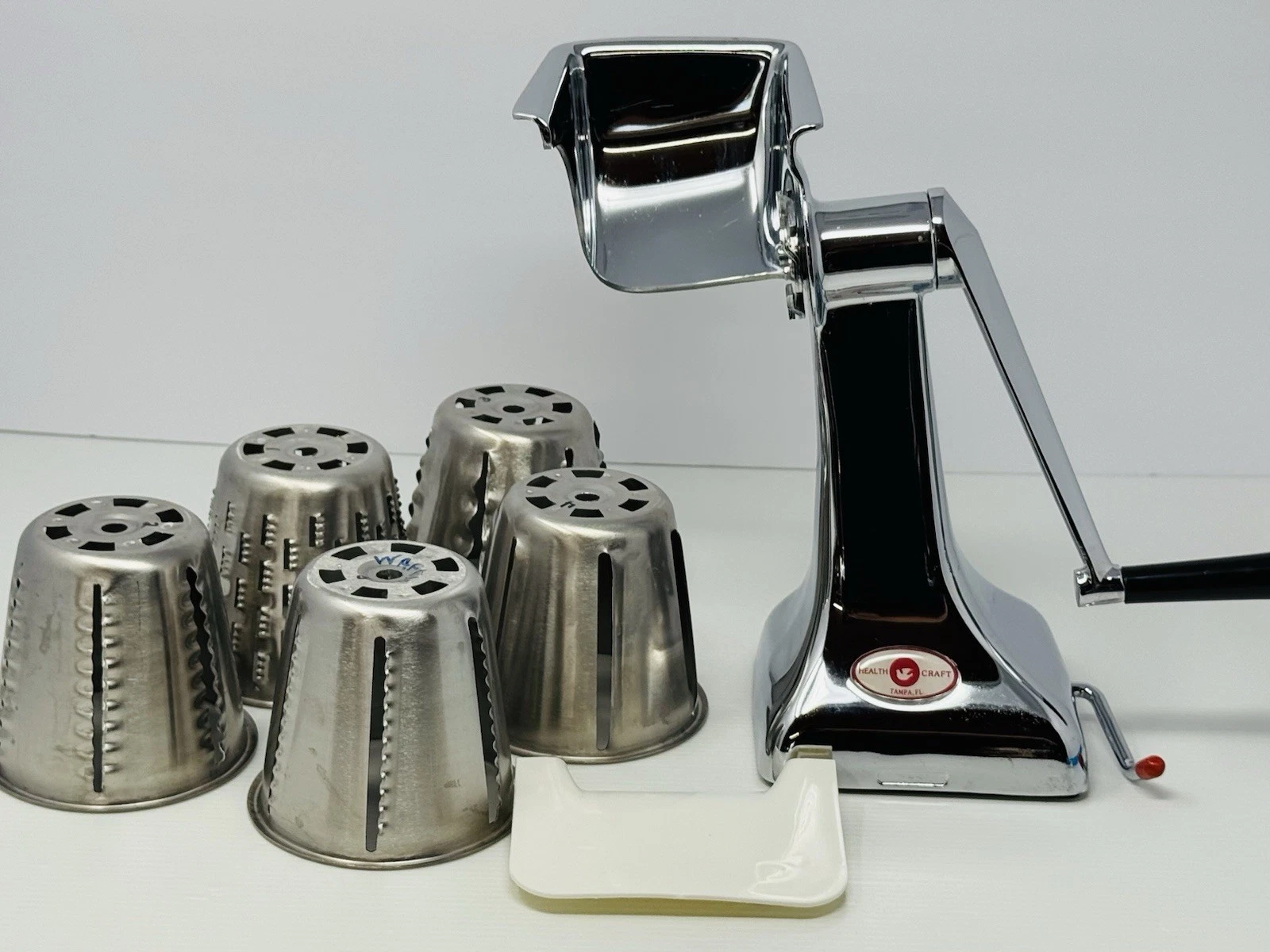Health Craft Salad-King Style Food Processor Chopper Shredder 5 Blades Slicer
Opens in a new window 