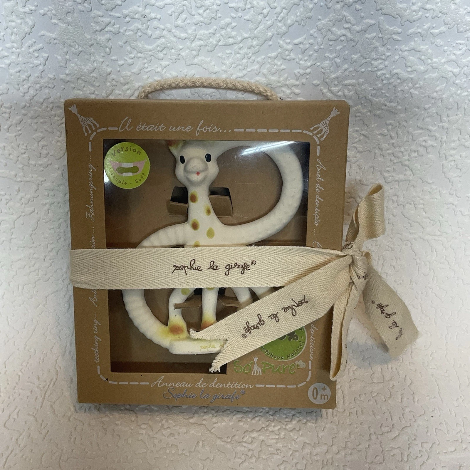 Sophie La Girafe - So Pure Natural Rubber Soft Baby Teething Ring from France
Opens in a new window