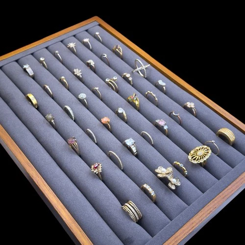 109g Vintage 22k 18k 14k 10k Gold Plated Tone Scrap Costume RINGS Jewelry Lot