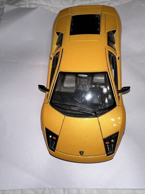 Bburago 1/18 lamborghini preowned