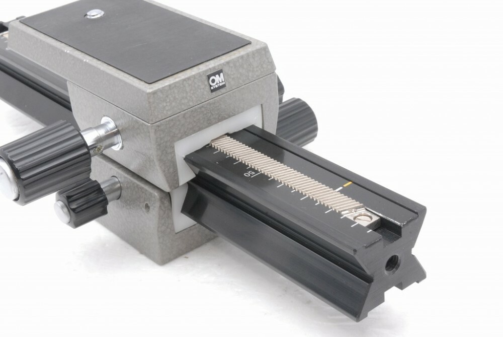 Olympus OM System Focusing Stage and Olympus OM Focusing