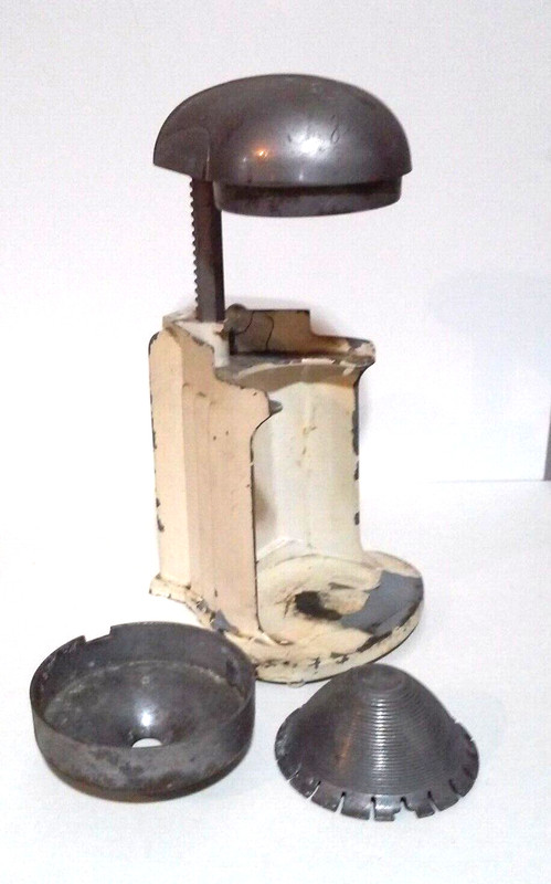 Antique JUICE O MAT by Rival Mfg; Hand-Crank Press, Retro,  #1904/1905.