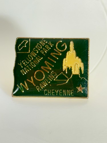 State of Wyoming Travel Souvenir Lapel Pin Map Shape Vintage