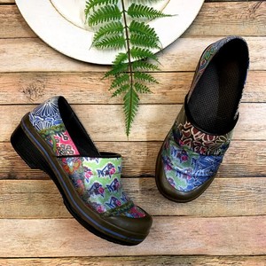 fun dansko clogs