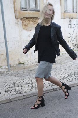 ZARA New Black Lace-up block mid heeled Sandals Sold out Bloggers