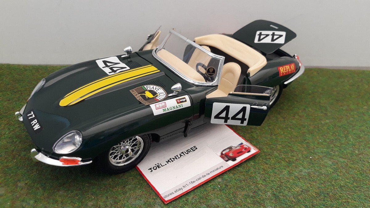 JAGUAR TYPE E Cabriolet 1961 vert anglais 1/18 BURAGO voiture miniature collecti
