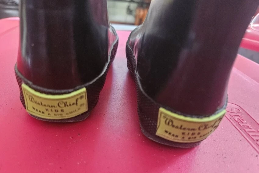 * Botas de lluvia impermeables Western Chief BATMAN negras niños pequeños talla 5-6 Foto 4 de 4