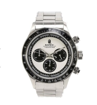 A BATHING APE CLASSIC TYPE 4 Bapex Quartz White X Black Dial