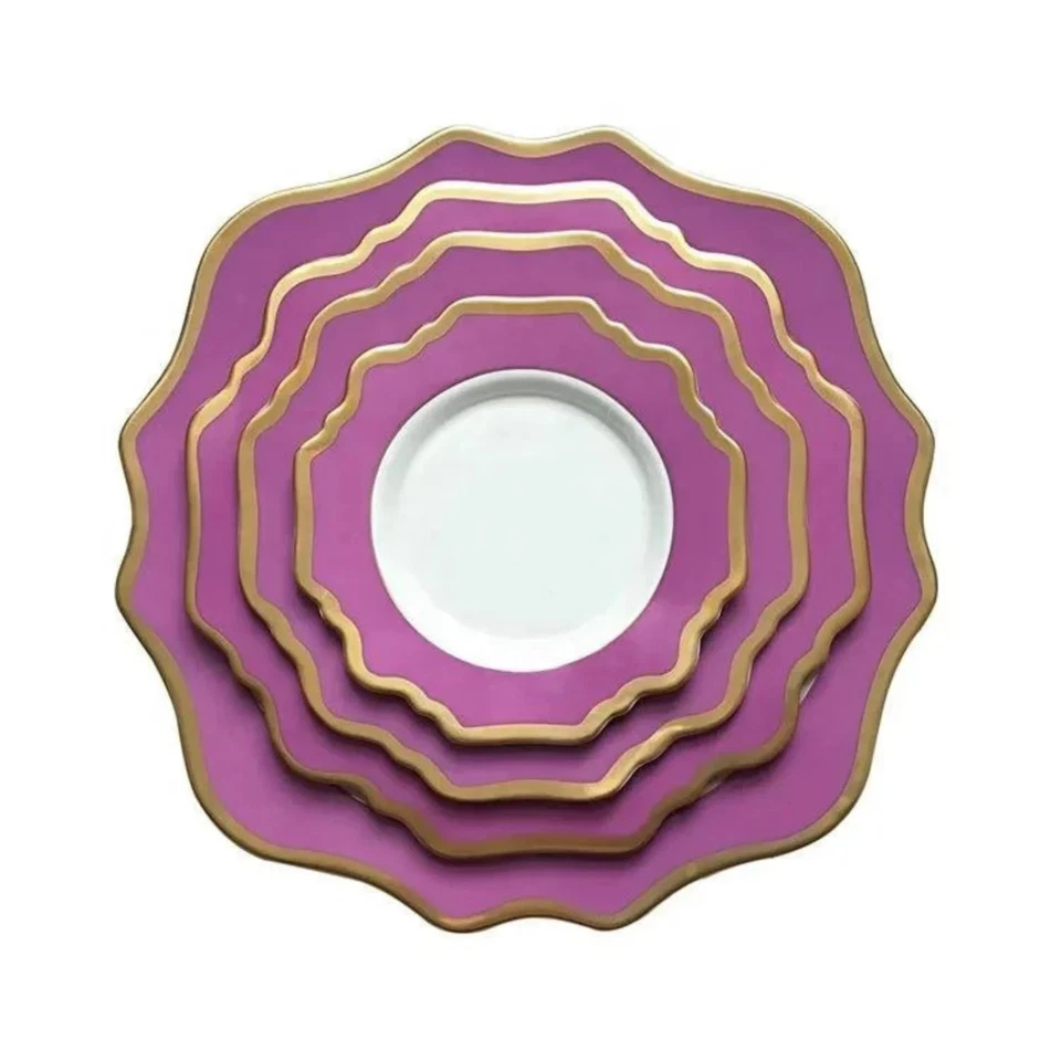 Luxuriöses Lila mit Goldrand Geschirrset