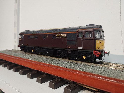 Heljan (OO) 33701 Class 33/0 No 33025 West Coast Railways, umbenannt. | Zustand: Used