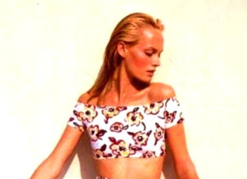 ✴CHANEL✴ ヴィンテージ トップス キャミソール AUTH CHANEL VINTAGE 96C SWIM CROP TOP BLOUSE WATERCOLOR CAMELLIA