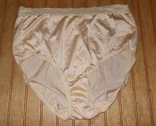 Vintage NOS Fruit Of The Loom Beige Nylon Hi Cut Brief Panties Size 7 Lace