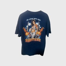 Vintage Hooters Casino Football Girl Shirt Sz XL Made In USA NFL Beer Very Rare