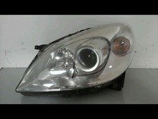 Feu avant (phare) Mercedes CLASSE B