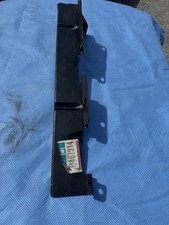 Nos 1985 - 1986 Chevy Gmc Pickup Box Shield 467914 Right Side Nos 1985 - 1986 Chevy Gmc Pickup Box Shield 467914 Right Side