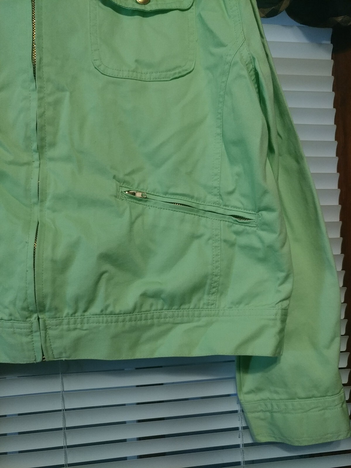 Picture 3 of 8