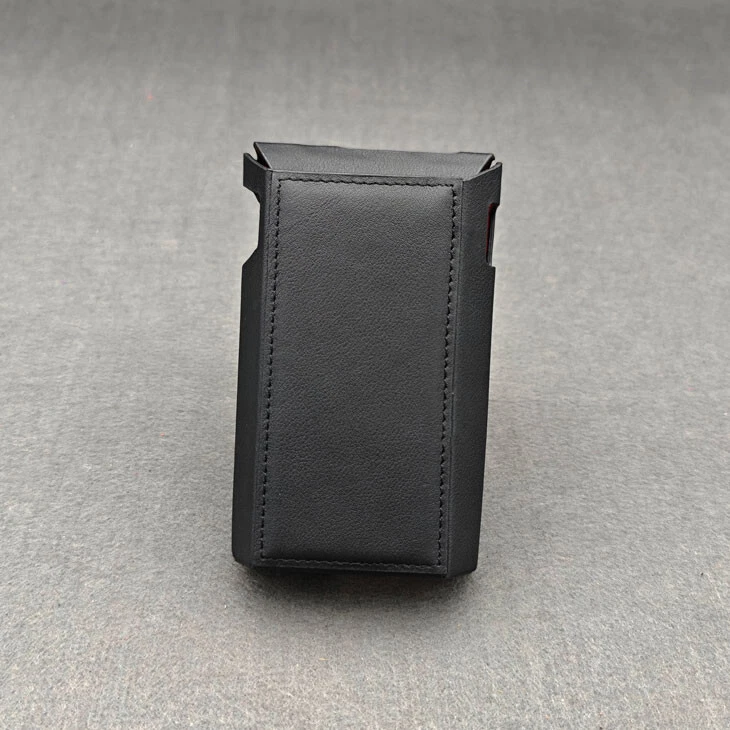 Funda de cuero genuino A6 hecha a medida para iriver Astell&Kern KANN Alpha Foto 2 de 4