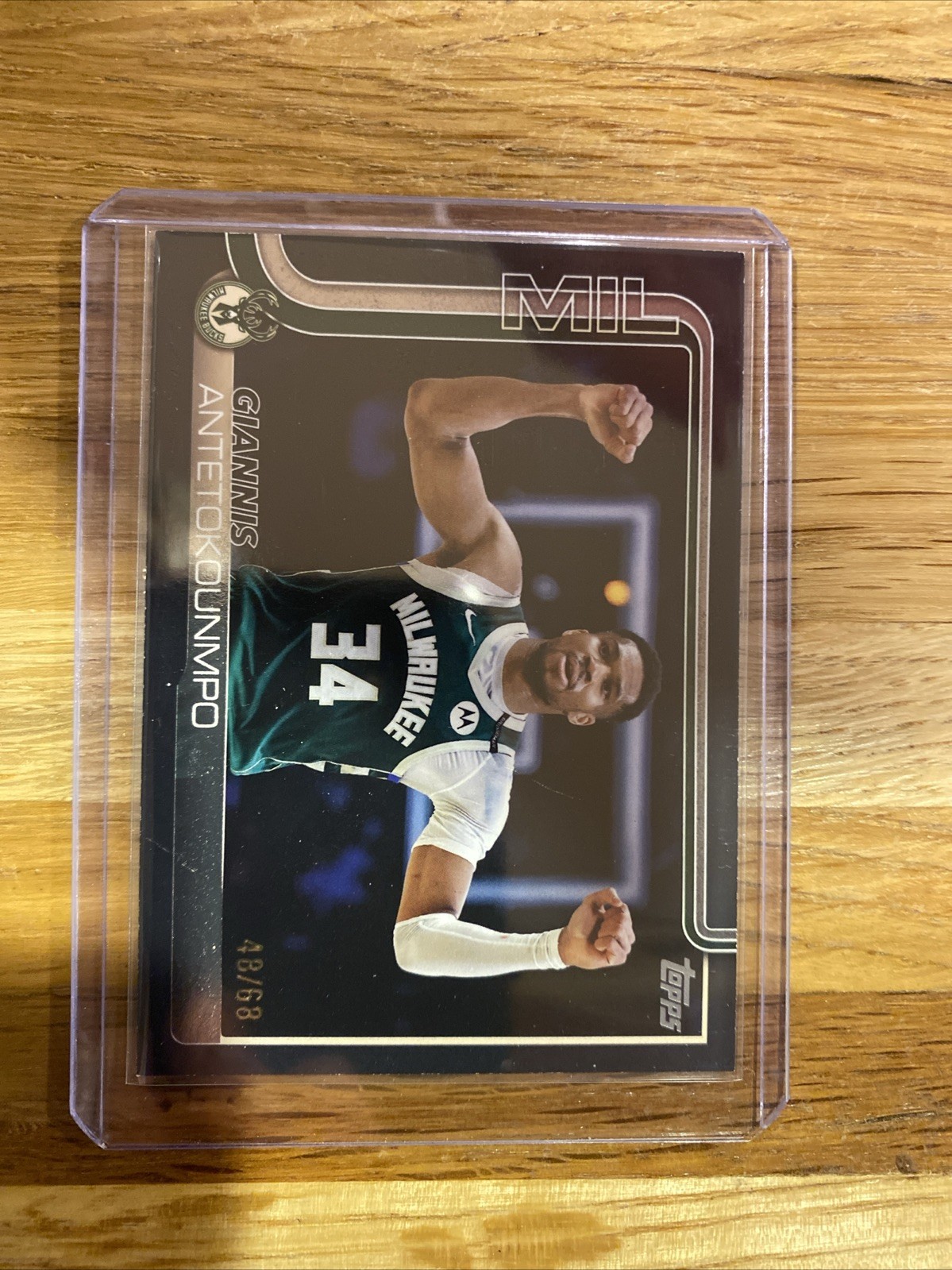 2025-26 Topps Flagship Basketball Giannis Antetokounmpo Black /68 #54 SSP