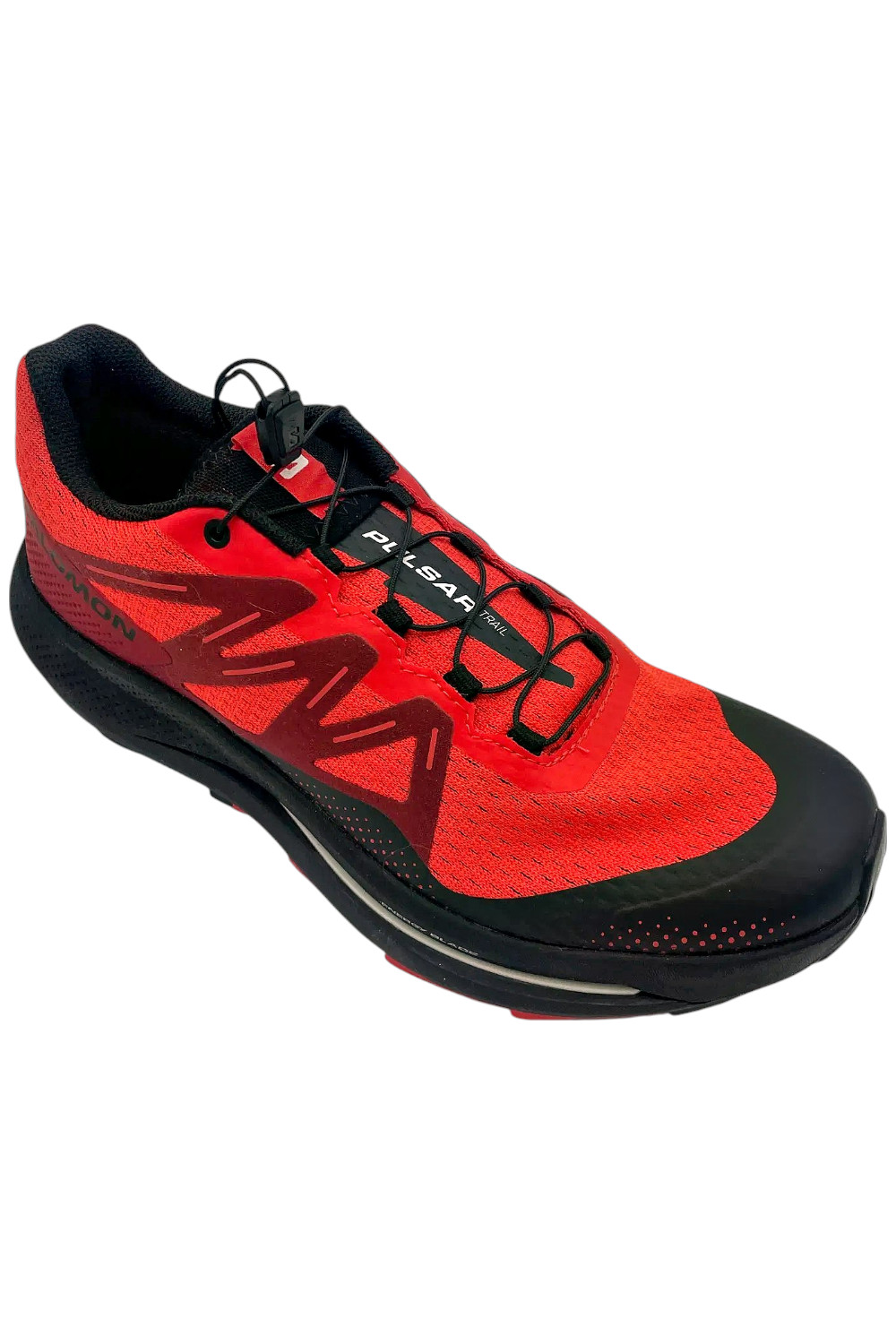 Мужские кроссовки Salomon Poppy Pulsar Trail ЧерныйКрасный 17190₽