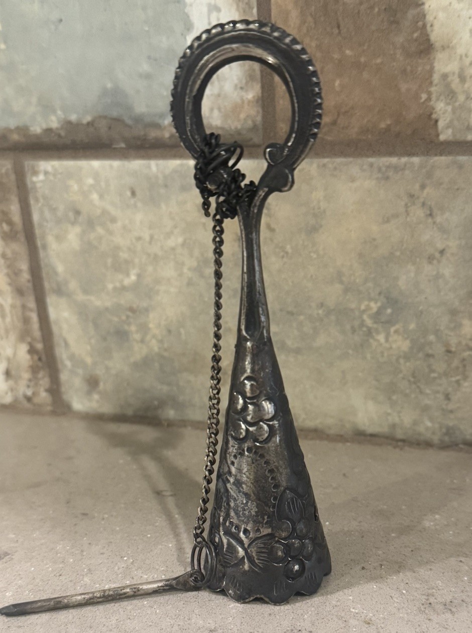 Vintage, Silverplate Tussie Mussie, Victorian Style Flower Holder 5 “ Wedding