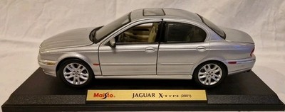 Jaguar X-Type 2001  Silber Maisto 1/18 Scale Diecast 31621