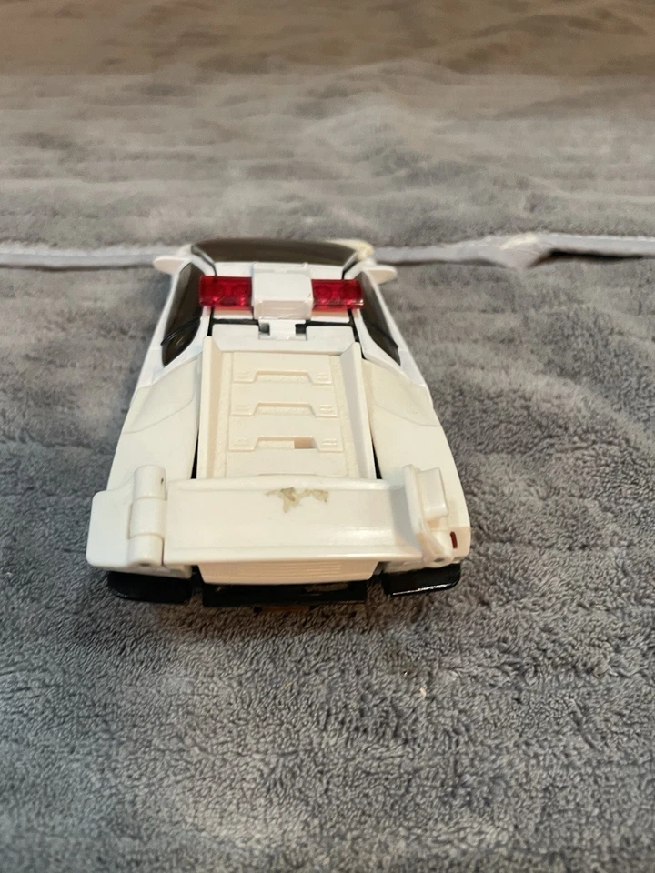 Figura de acción Hasbro Transformers Robots In Disguise: Prowl Cop Car Foto 4 de 4