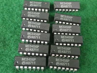 Lot of 12 NOS Motorola MC3456P IC Dual Timer Analog Waveform Generation Function
