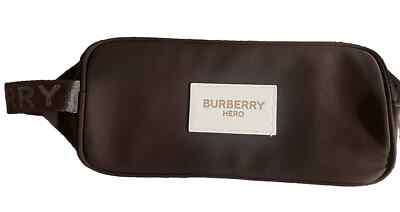 Burberry ポーチ Burberry Men's Charcoal Check Leather Travel Zip Pouch | Neiman Marcus
