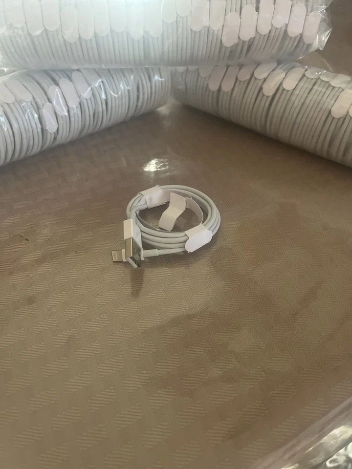 USB Charger Cable Cord For Apple iPhone 6 7 8 X XR 11 12 13 14 Pro Max Wholesale - Image 3 of 4