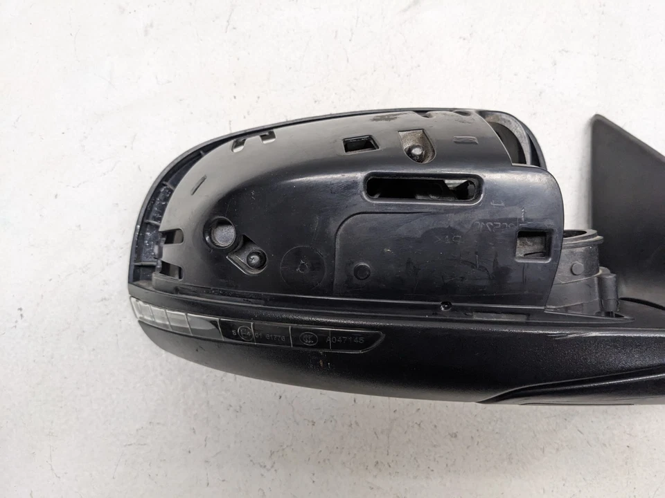 Jeep Cherokee Side View Mirror Passenger's Right Blind Spot Heated 2014 - 2021 - Image 2 of 4