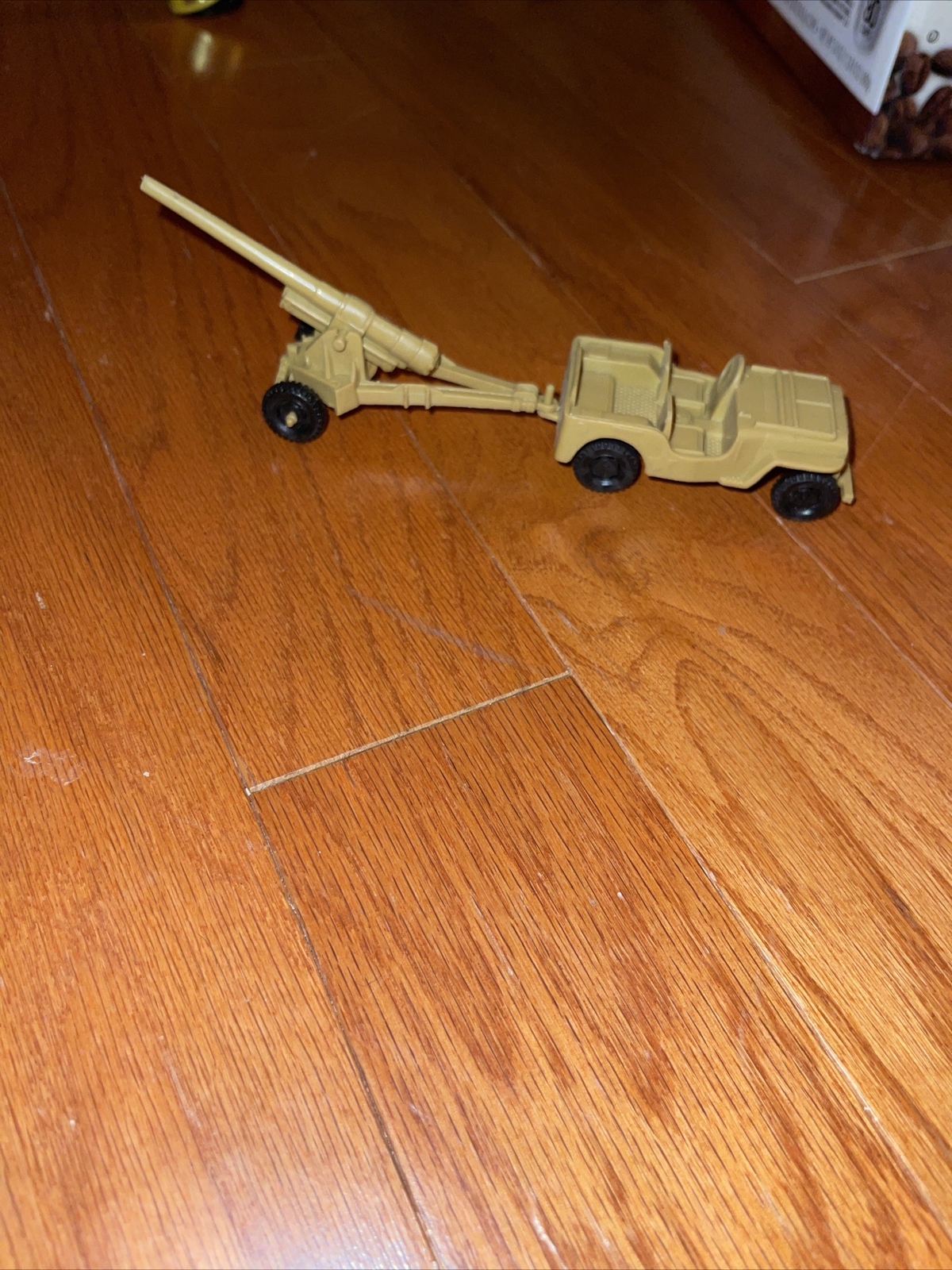 Vtg Marx Desert Fox Play Set Toy Replacement Part USA Tan Jeep Gun
