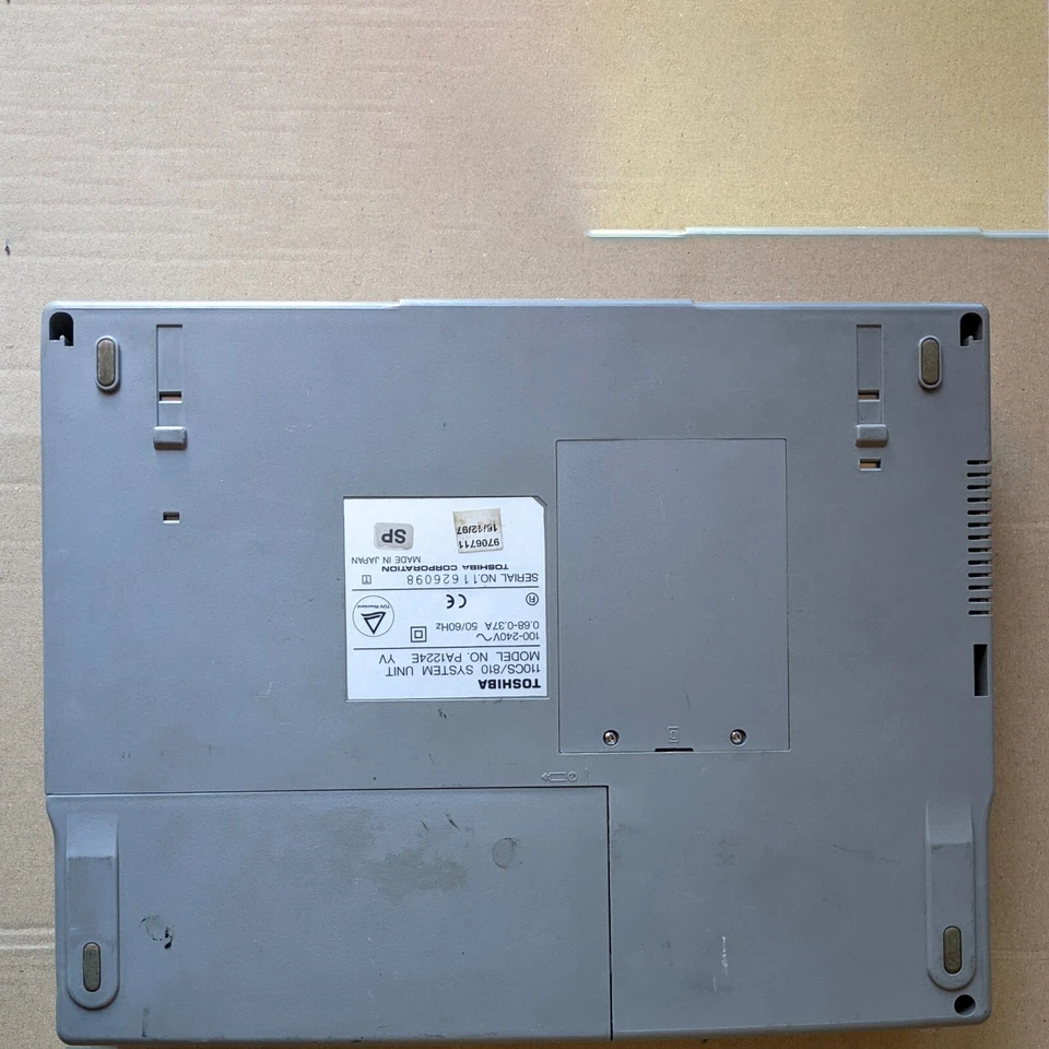  Toshiba Satellite 110CS portatil PC - Imagen 4 de 4