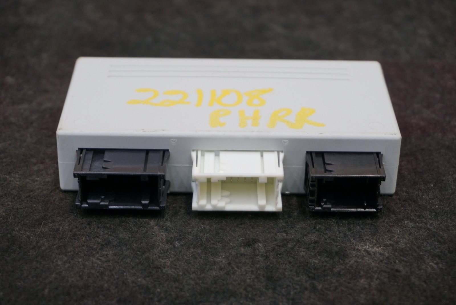 Park Distance Control Assist PDC Module ECU 66216930204 Rolls Royce Phantom 2004