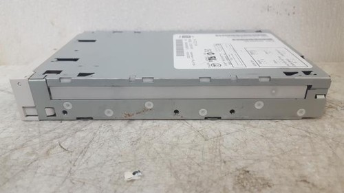 Iomega Z100ATAPI 30086600 Apple Zip 100 IDE Internal Zip Drive White Bezel - Picture 2 of 5