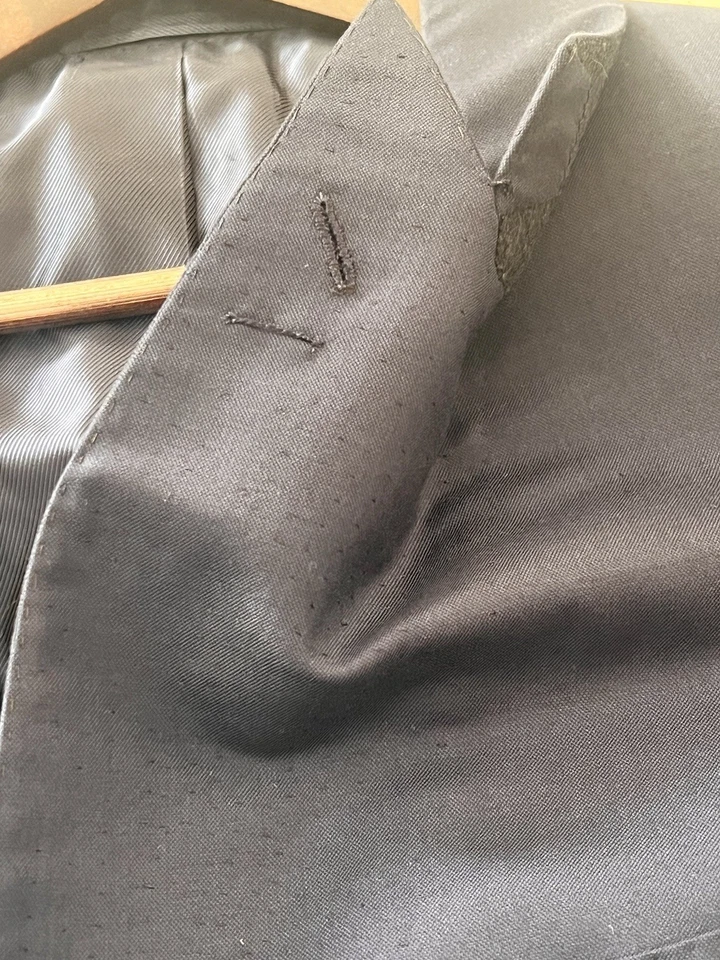 Cesare Attolini BESPOKE Super 200s Blazer GIFT OF KINGS Wool, Waterfall Shoulder - Image 4 of 4