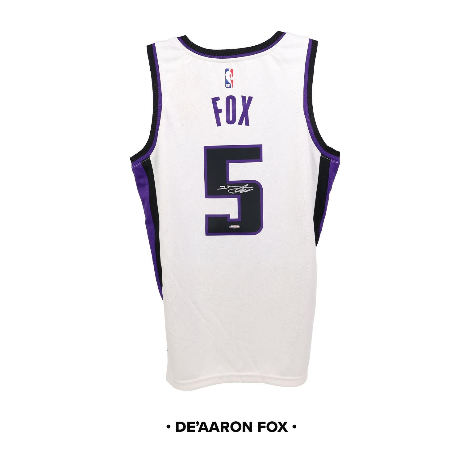 2023/24 De'Aaron Fox Autographed Kings White Association Swingman Jersey
