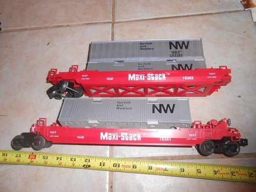 Coches planos O/O-27 Lionel 16361 y 16362 Maxi Stack con 3 contenedores | Zustand: Used