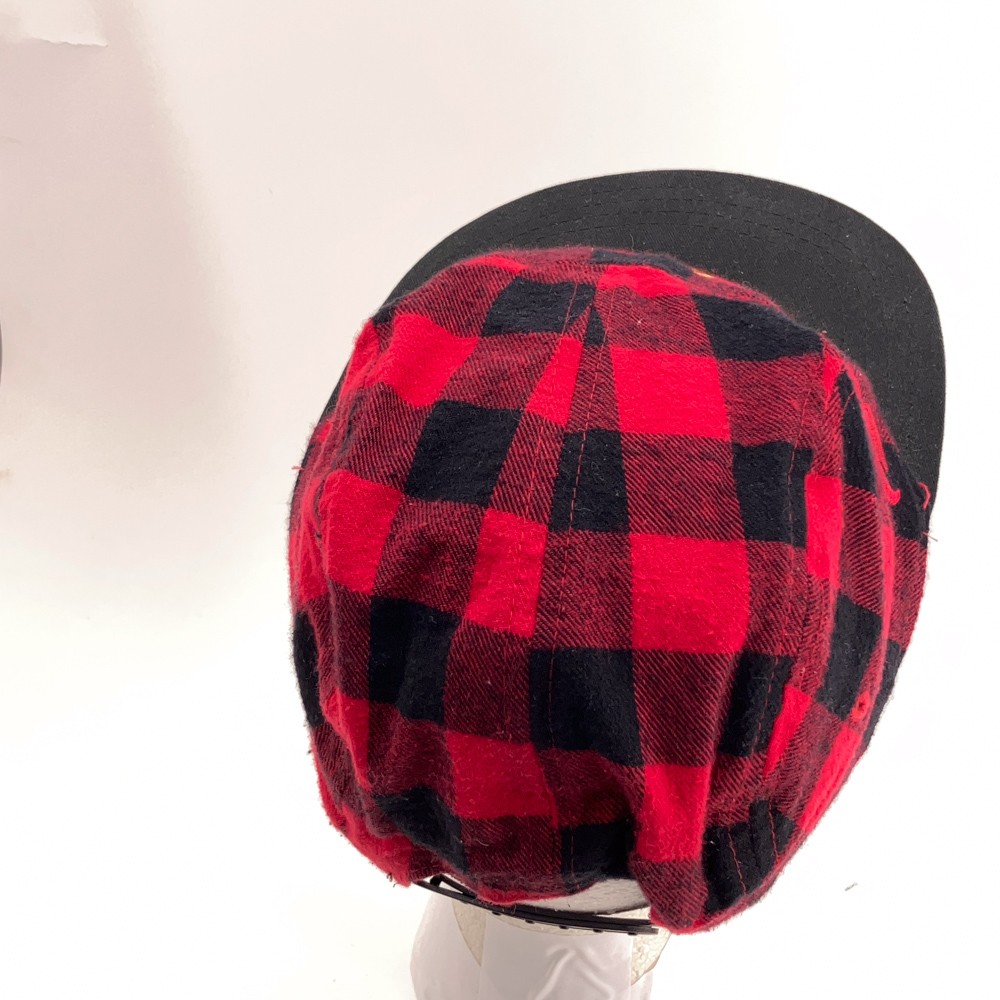 Red black checkered pattern five panel cap Bunker… - image 3