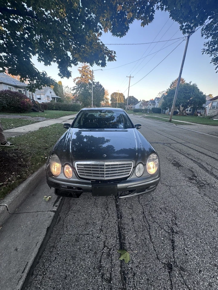 Mercedes-Benz E-320 4 Matic W211 2,5 k o comercio Foto 4 de 4