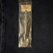 Reed Barton Silverplate Infant Feeding Spoon Bunny Design Silver