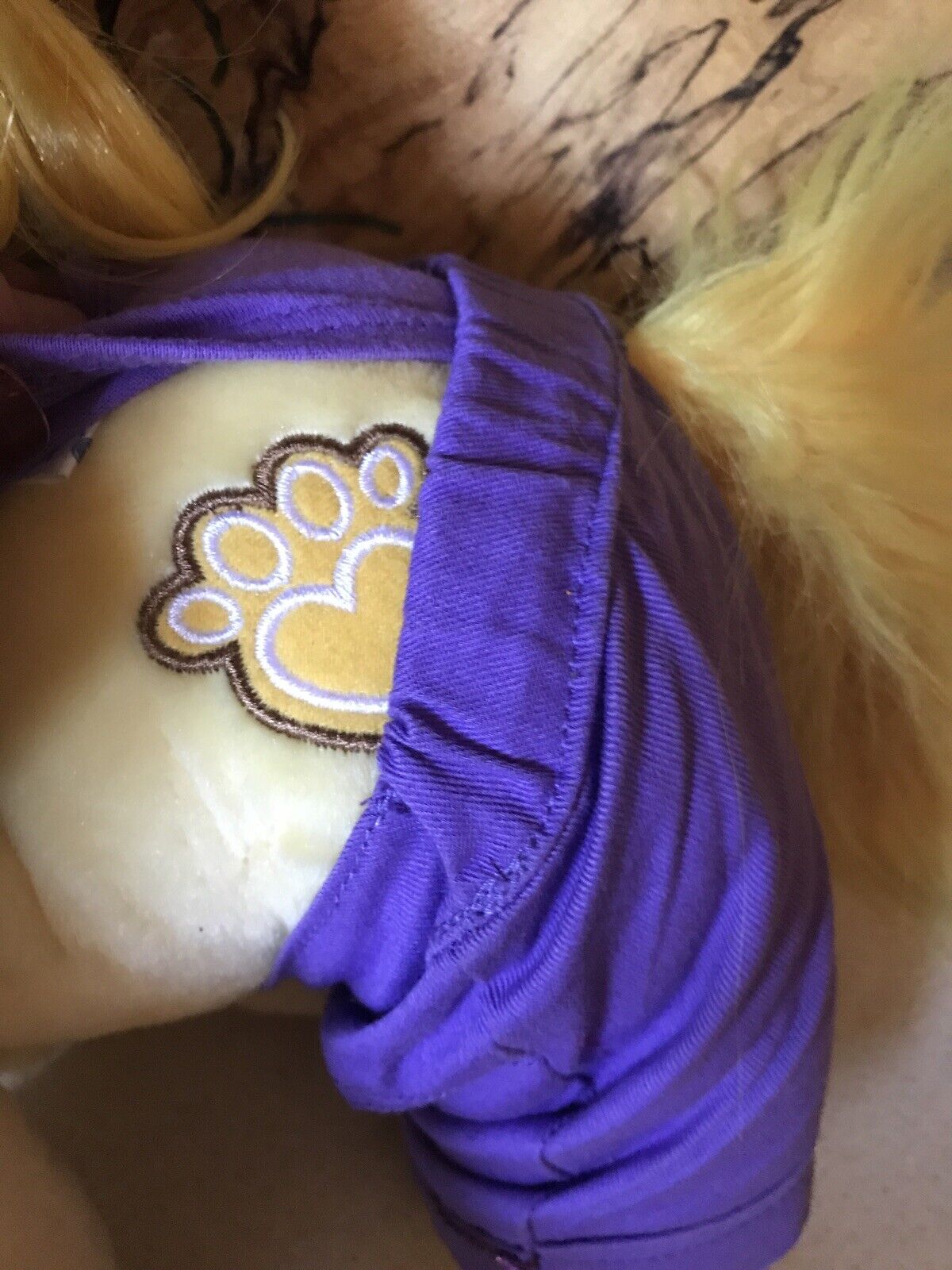 Picture 3 of 12