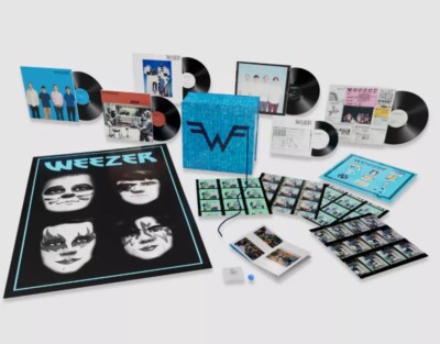 Weezer Blue SIGNED 30th Super Deluxe Vinyl LP Box Set Sweater