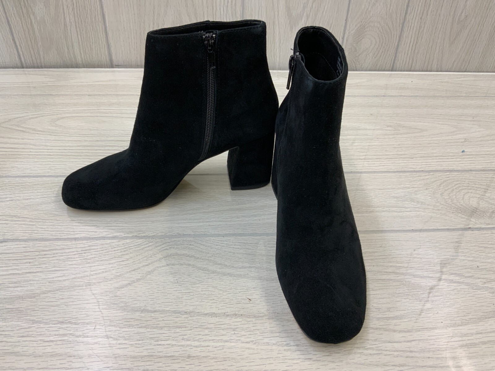 Bella Vita Wilma 7 Women's Black