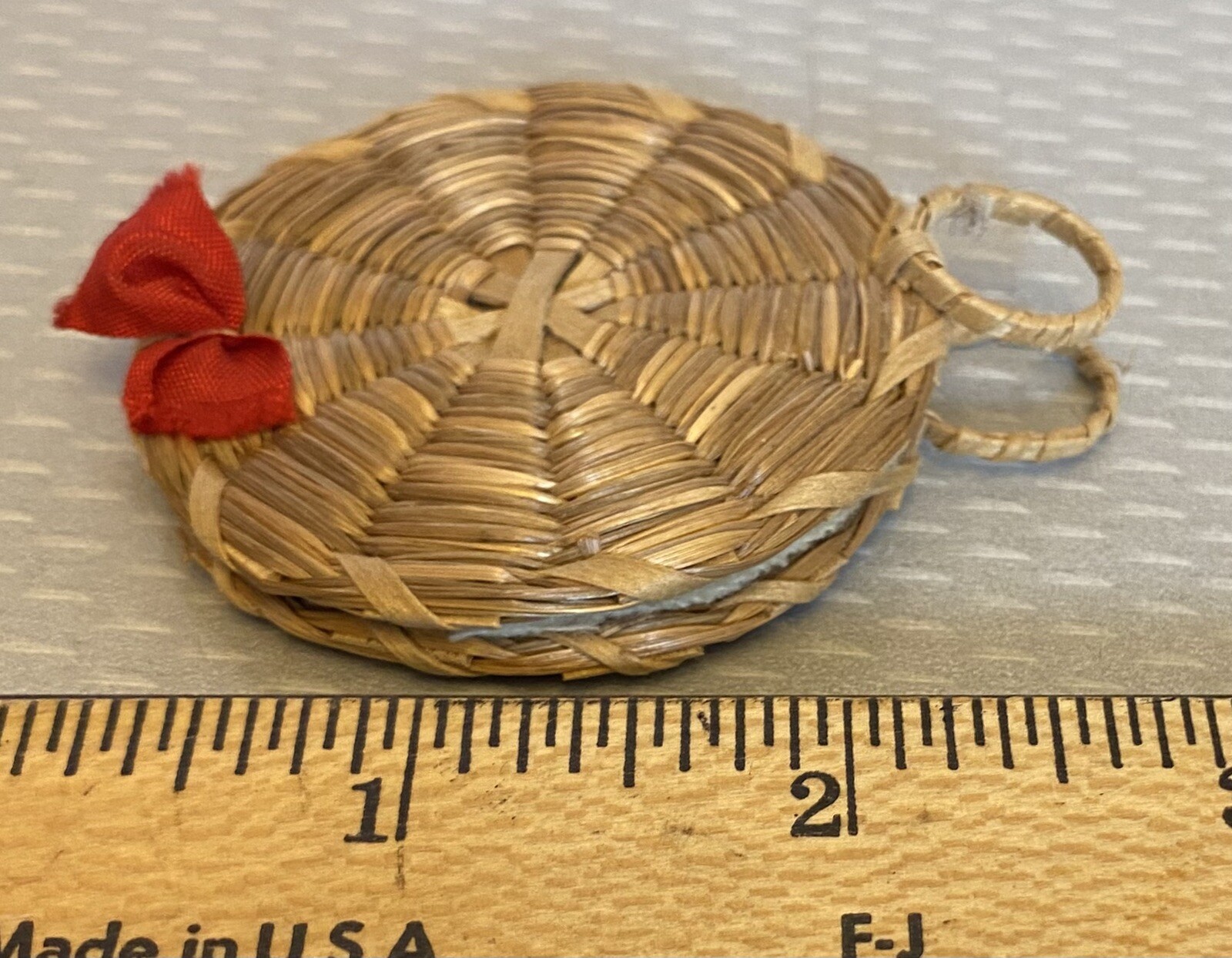 Antique Sweet Grass Pincushion Woven Basket Flat Disc Pin Cookie 21/8