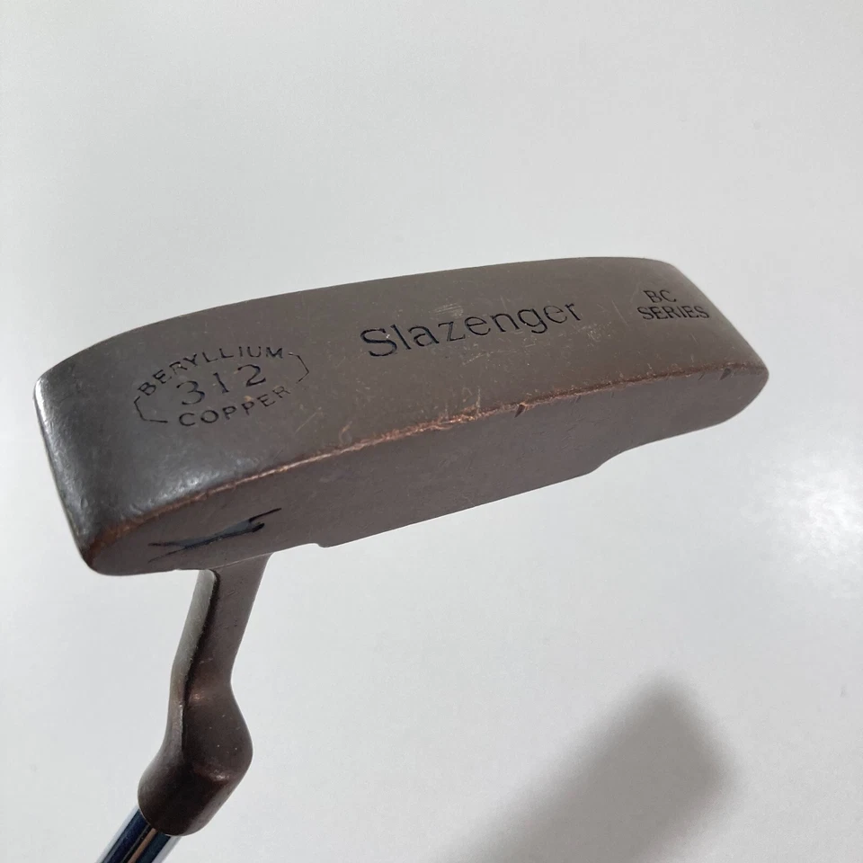Putter Slazenger Becu Berilio Cobre Serie 312 BC Hoja 34,5 pulgadas Foto 2 de 4