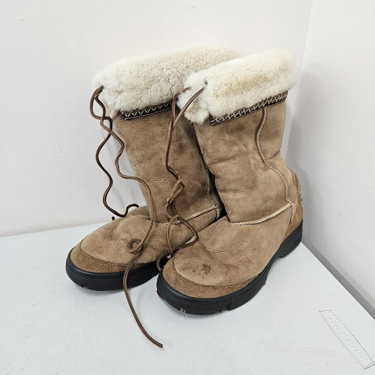 UGG Australia Ultimate Cuff Suede Sheepskin Boots Womens Size 8